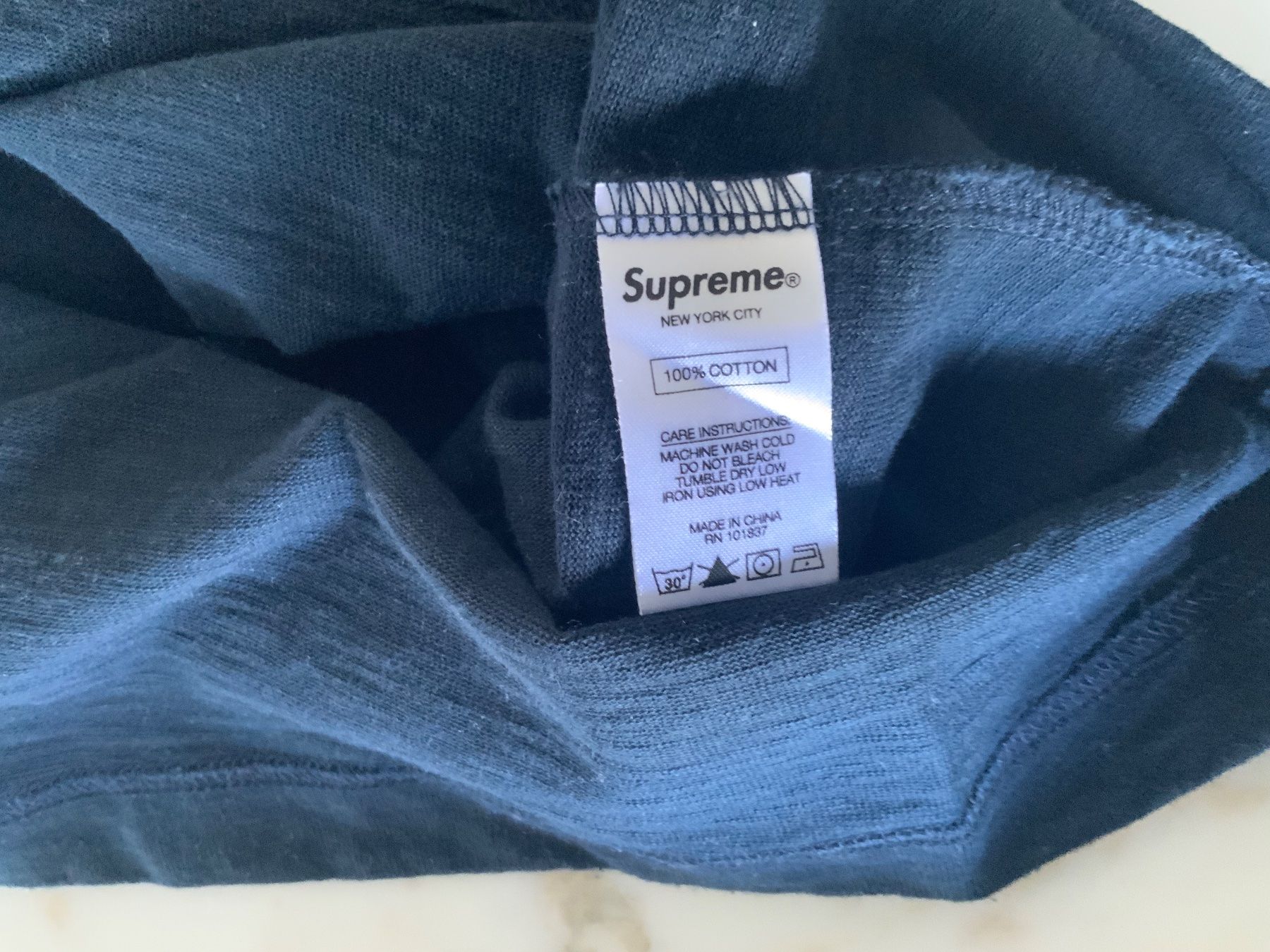 Maglioni & Felpe: Supreme Hoodie – Usato da Dielsdorf venduto da Anthony111 4