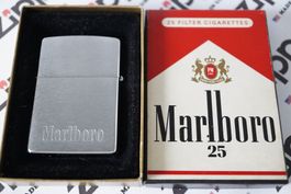ZIPPO Feuerzeug - MARLBORO - embossed - 1994