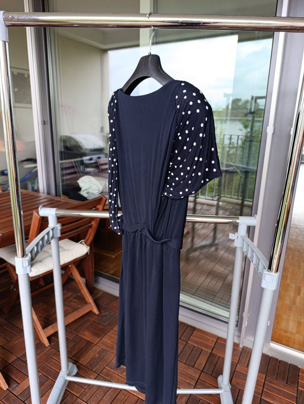 Max Mara Vestiti: Damen Kleid Max Mara schwarz, Gr. 36 – Usato da Zürich venduto da VorlonShadow 2