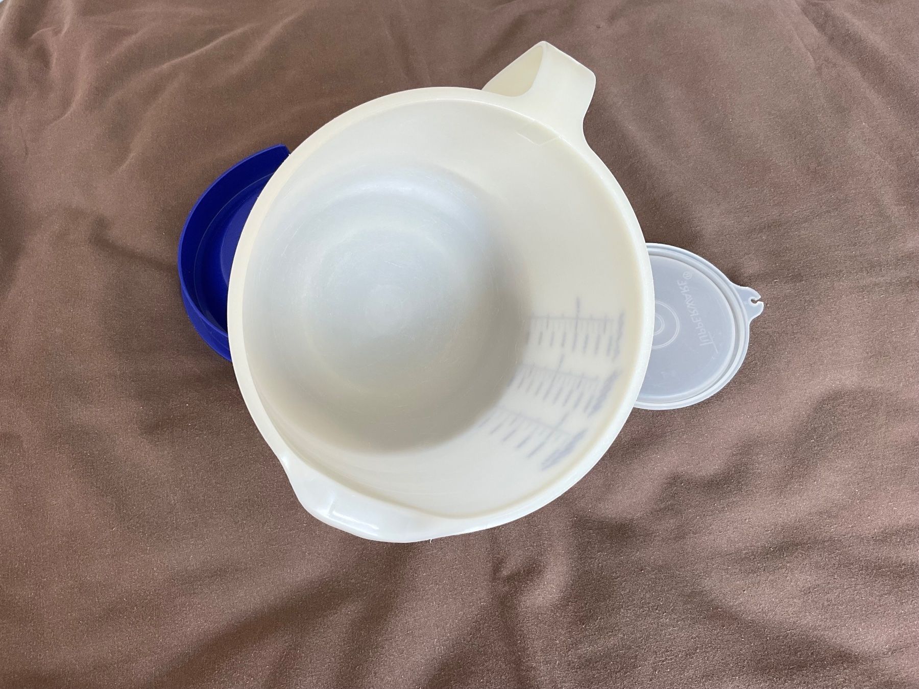 Tupperware Contenitori & Simili: Messbehälter, Rühr- Mixbecher, Tupperware, 2 Liter, 3-teilig – Usato da Regensdorf venduto da Polo101 2
