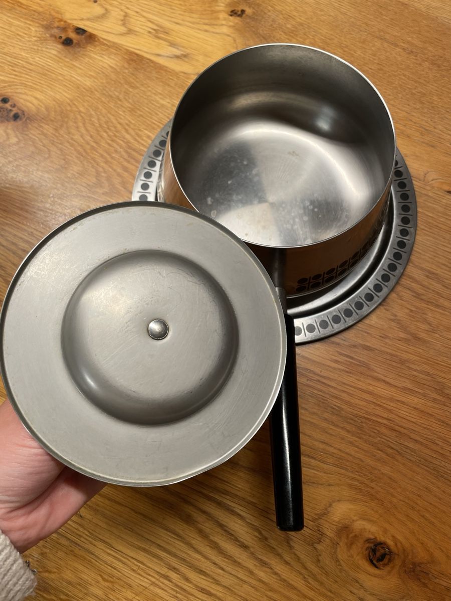 Sigg Padelle: SIGG Fondue oder Chinoise Topf Pfanne mit Unterteller – Usato da Niederbüren venduto da poschti 2