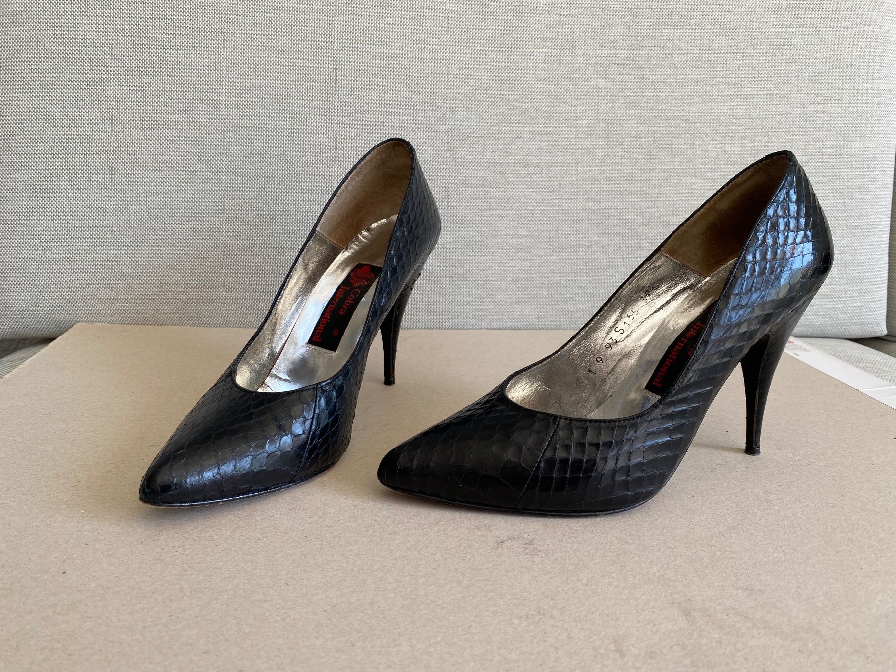 Scarpe da donna: Vintage Pumps Schlangenoptik, Gr. 39 – Usato da Zürich venduto da hatschina 3