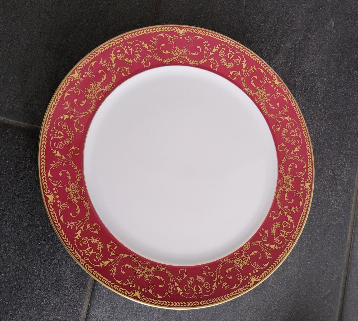 Set di piatti: Langenthal Geschirr Chateau – Usato da Diegten venduto da ayla2009 9