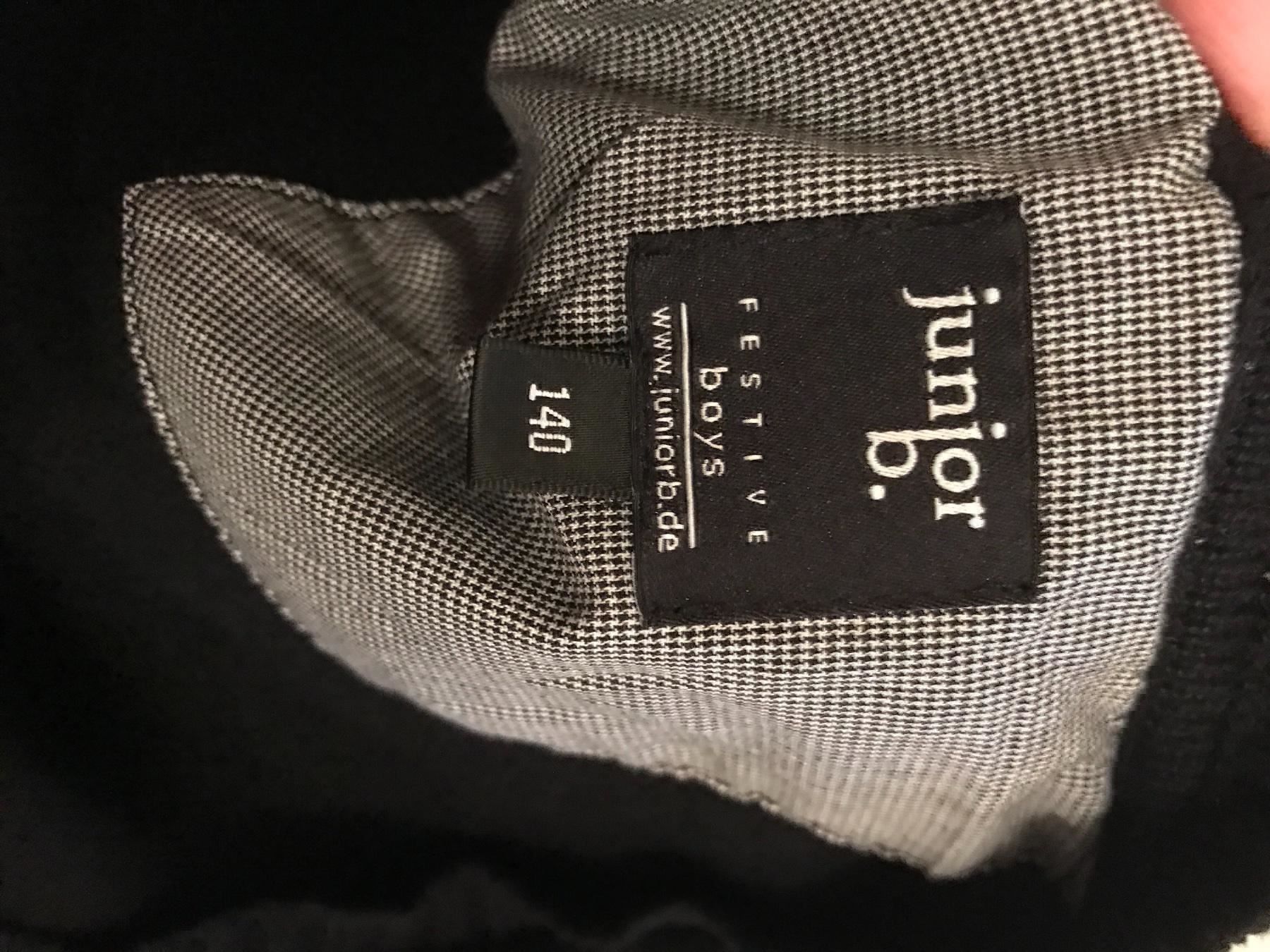 Jacken & Mäntel: Strickjäckchen schwarz Gr. 140 – Gebraucht aus Mauren von SB1606 1