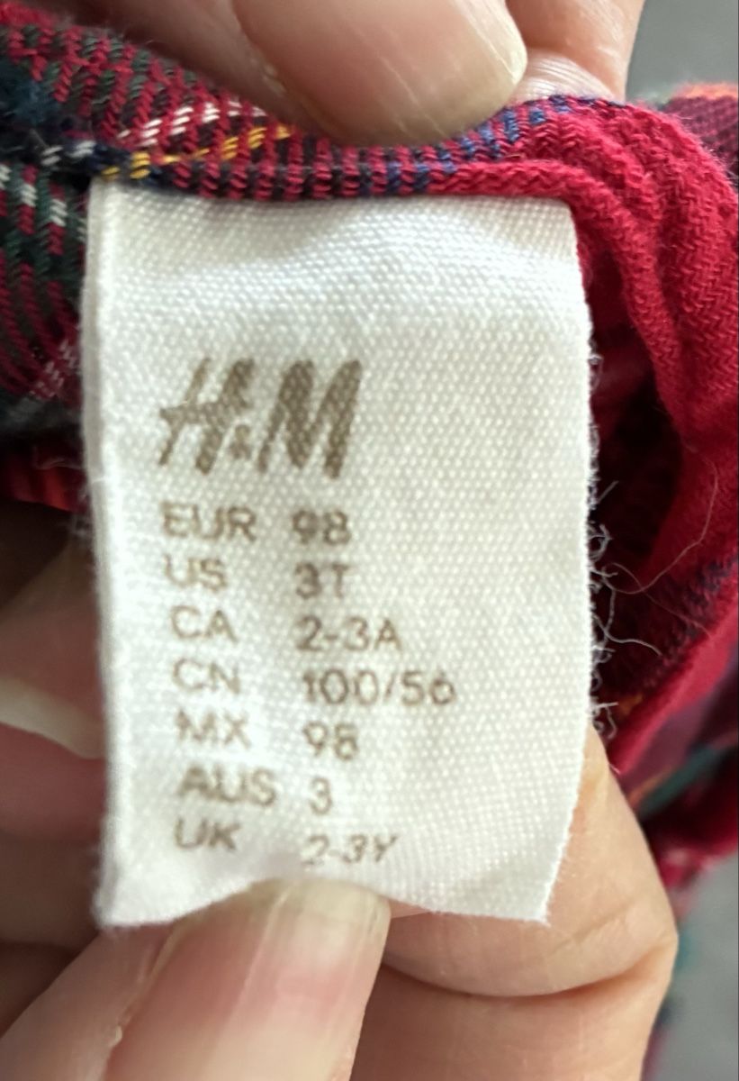 Kleider & Röcke: Rotes H&M Kleid, Grösse 98, ideales Weihnachtskleid! – Gebraucht aus Muhen von Sally203 2