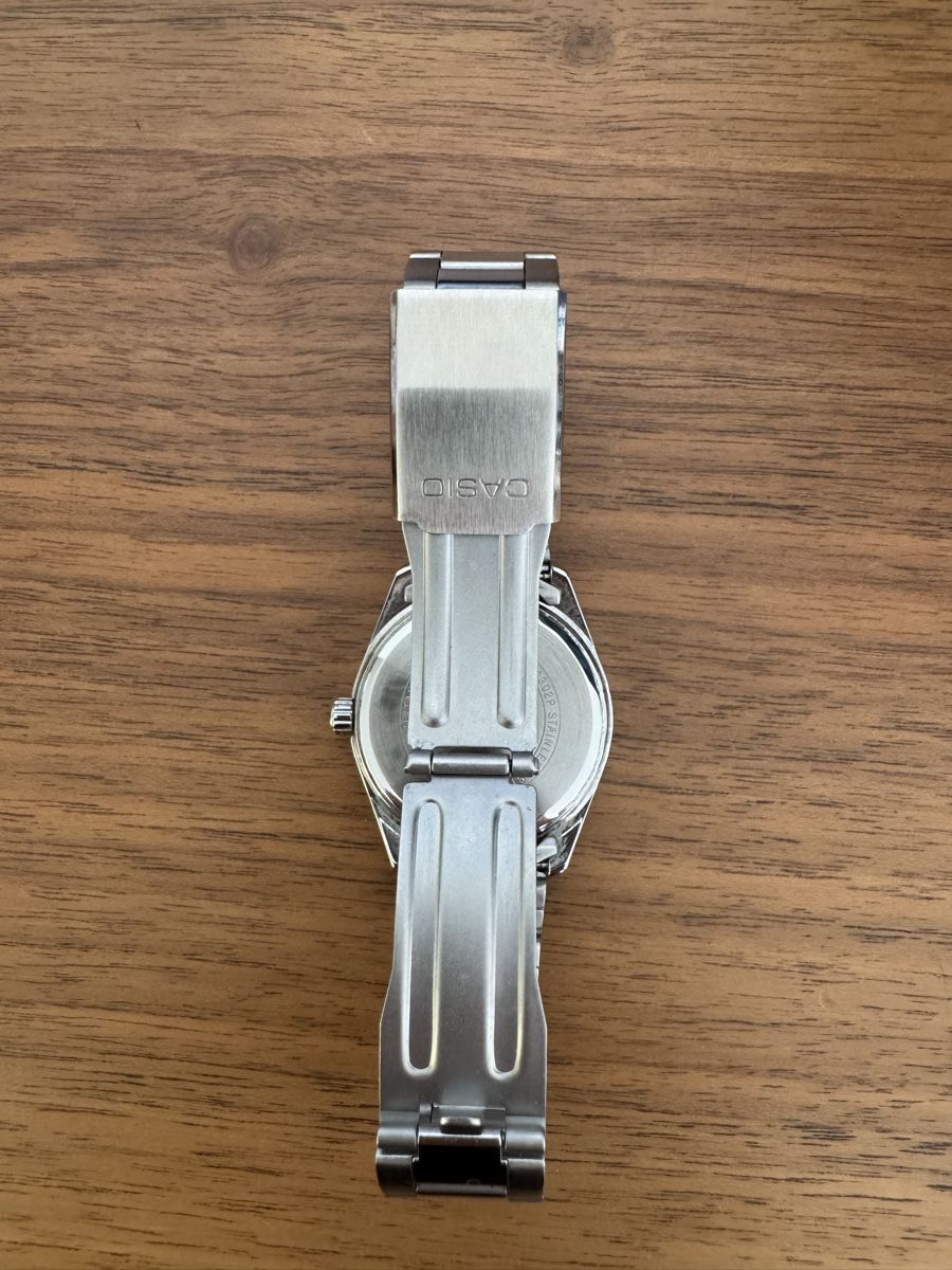 Casio Montres: Casio Herren Uhr UTP-1302PD-1AVEF – Neuf (Voir description) à Wilchingen par MichelleQ 3
