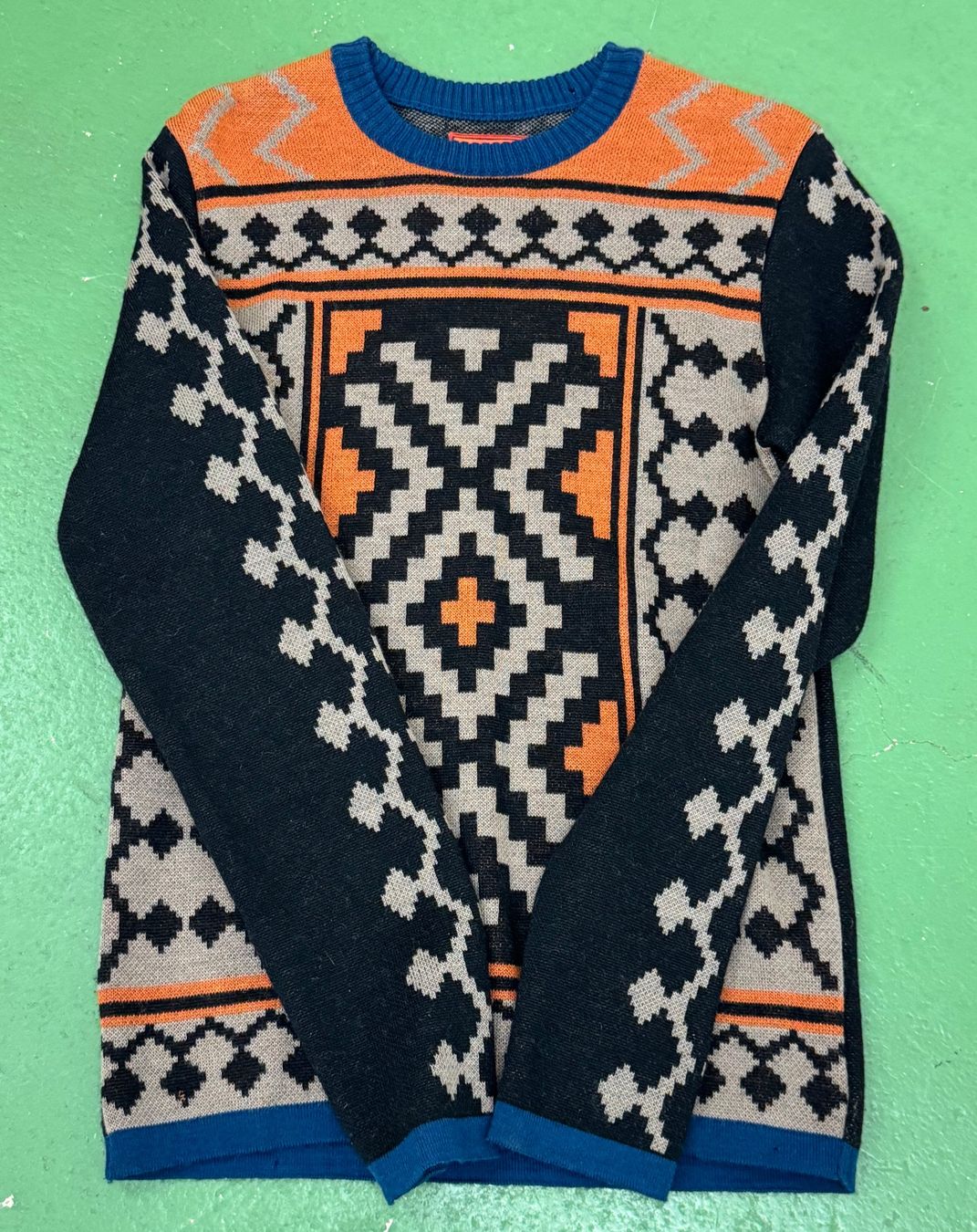 Maglioni & Felpe: Original Crewneck-Strickpullover von MaXhosa Africa – Usato da Basel venduto da Ostschweiz06