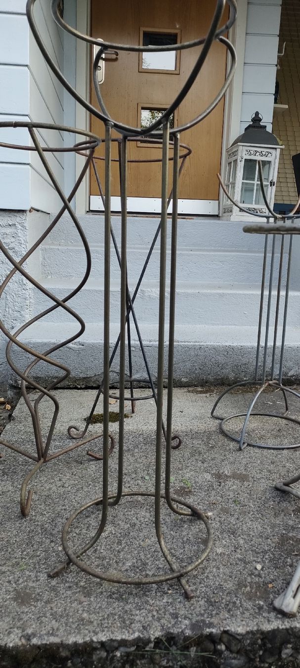 Altro per la casa: Pflanzenständer Metall Set 5 Stck. gebraucht – Usato da Zürich venduto da Prisscess 5