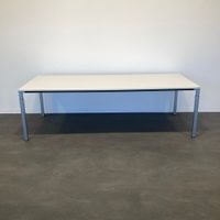 Steelcase Kalidro Sitzungstisch