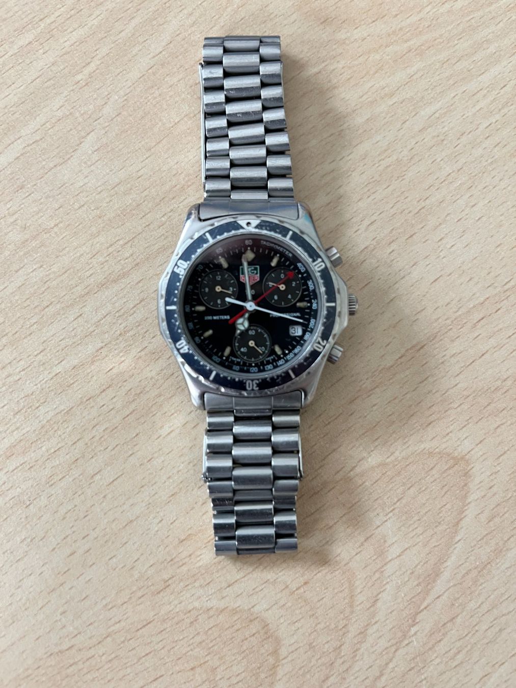 Tag Heuer Orologi: TAG Heuer Professional 200 m Vintage – Difettoso da Hettlingen venduto da Virgil6 4