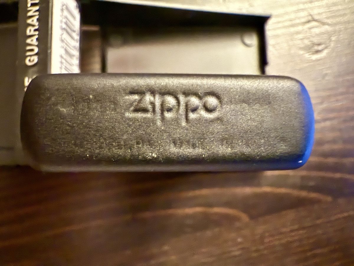 Zippo Accendini: Original Zippo - Matte Black Edition – Nuovo (secondo la descrizione) da Schattenhalb venduto da Oodaaq 4