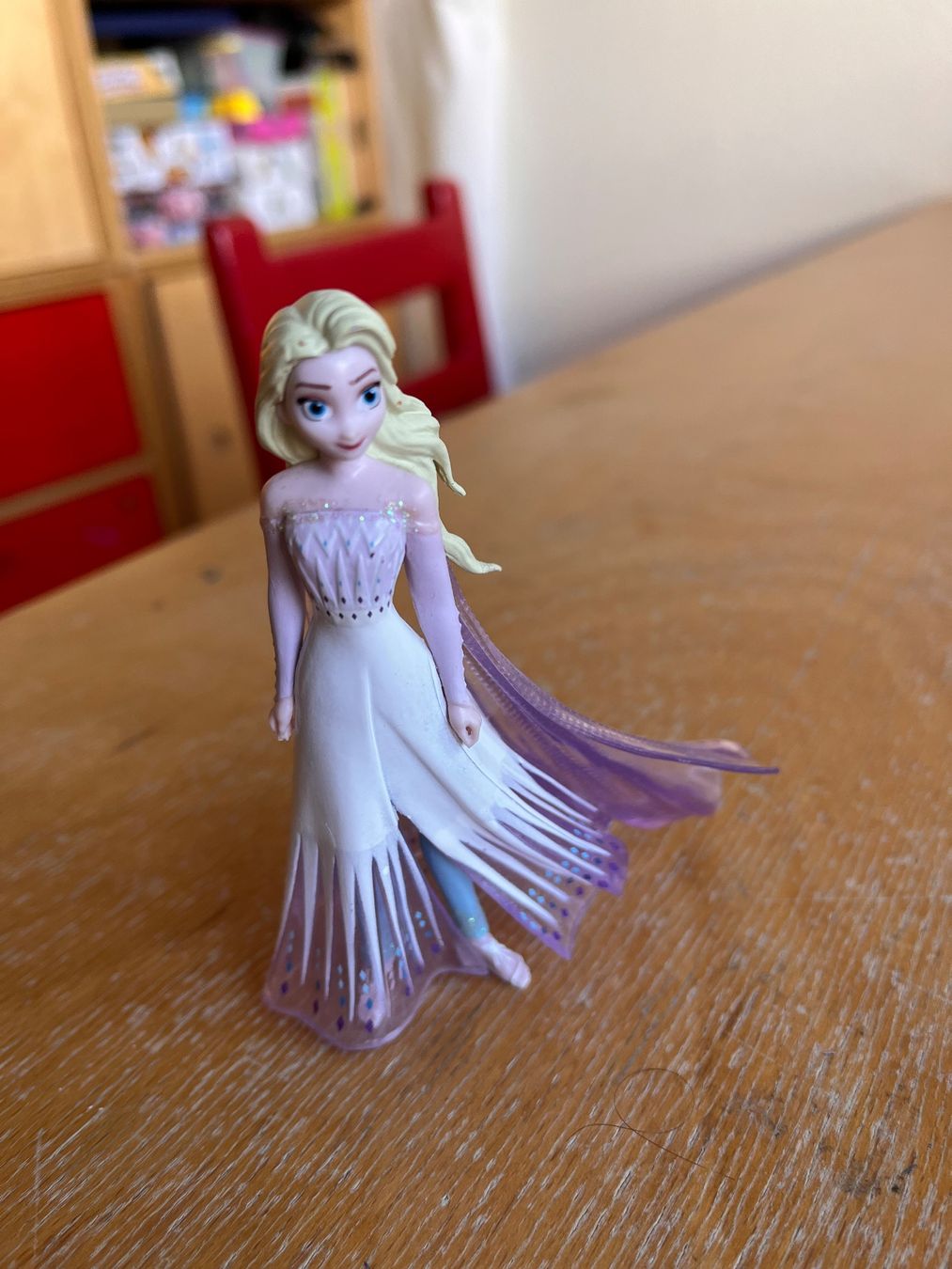 Bullyland Giocattoli: Elsa Frozen 2 Eiskönigin – Usato da Basel venduto da Zeta45 2