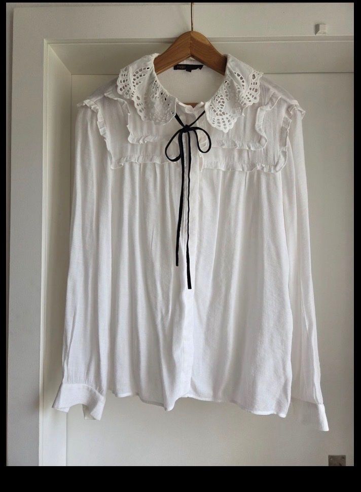 Maje Camicette: Maje Bluse Spitzen weiss – Usato da Regensdorf venduto da AHenter