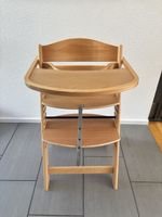 Hochstuhl aus Holz mit Essbrett neuwertiger Zustand