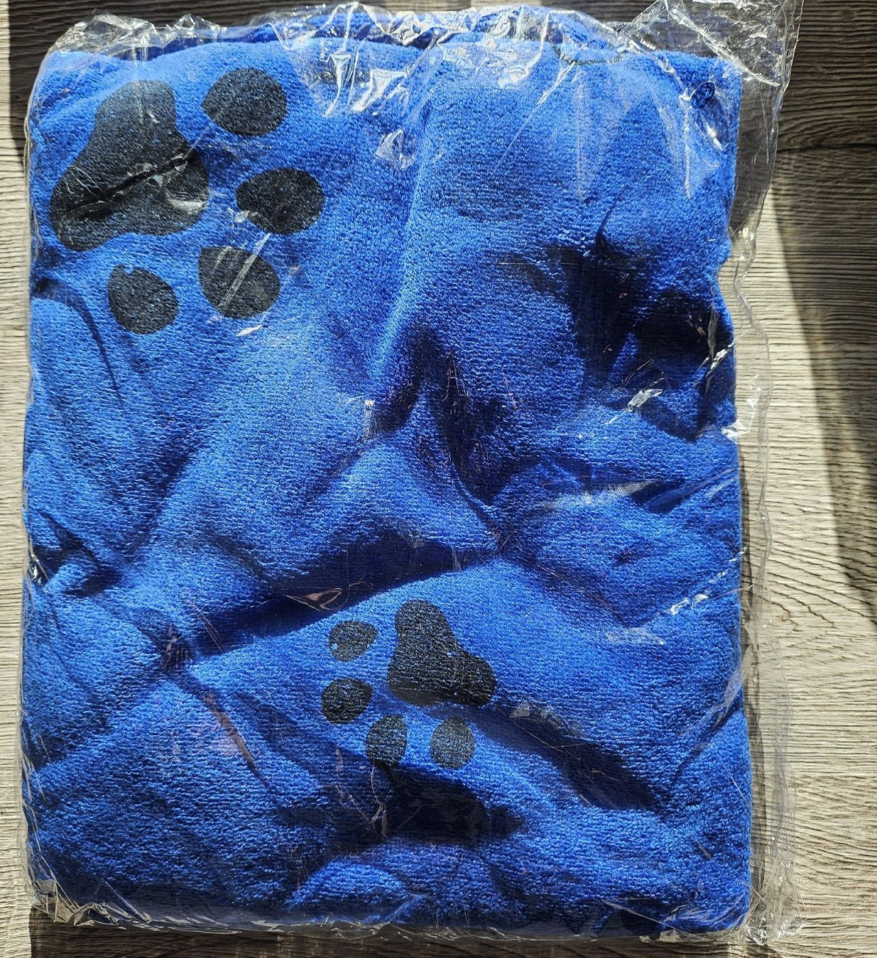 Niches, paniers: Hundetuch – Neuf avec emballage d'origine à Hunzenschwil par nudget 1