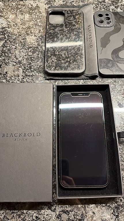 Handys / Smartphones: iPhone 12 Pro Max 256GB Graphit – Gebraucht aus Ellikon a d Thur von zwe_q6d8 3
