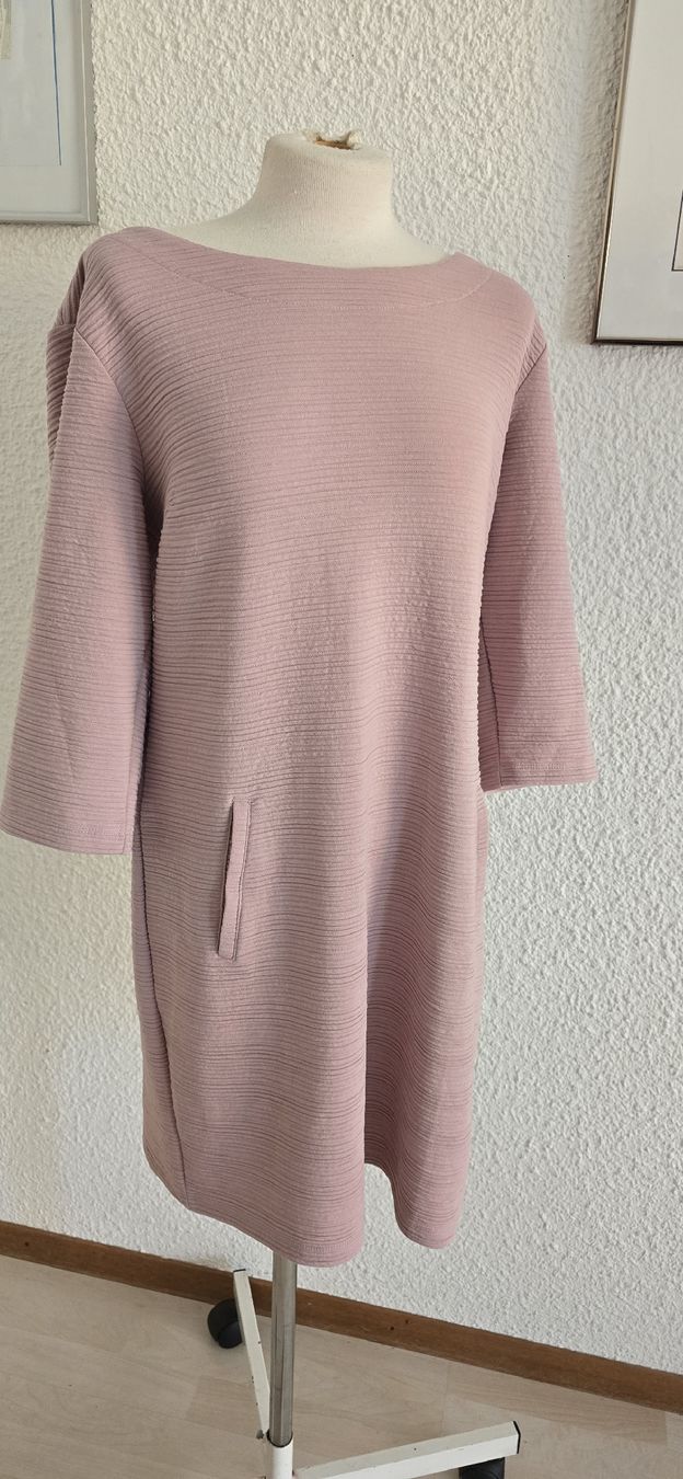 Vestiti: robe xxl free quent – Usato da Martigny venduto da pivert03