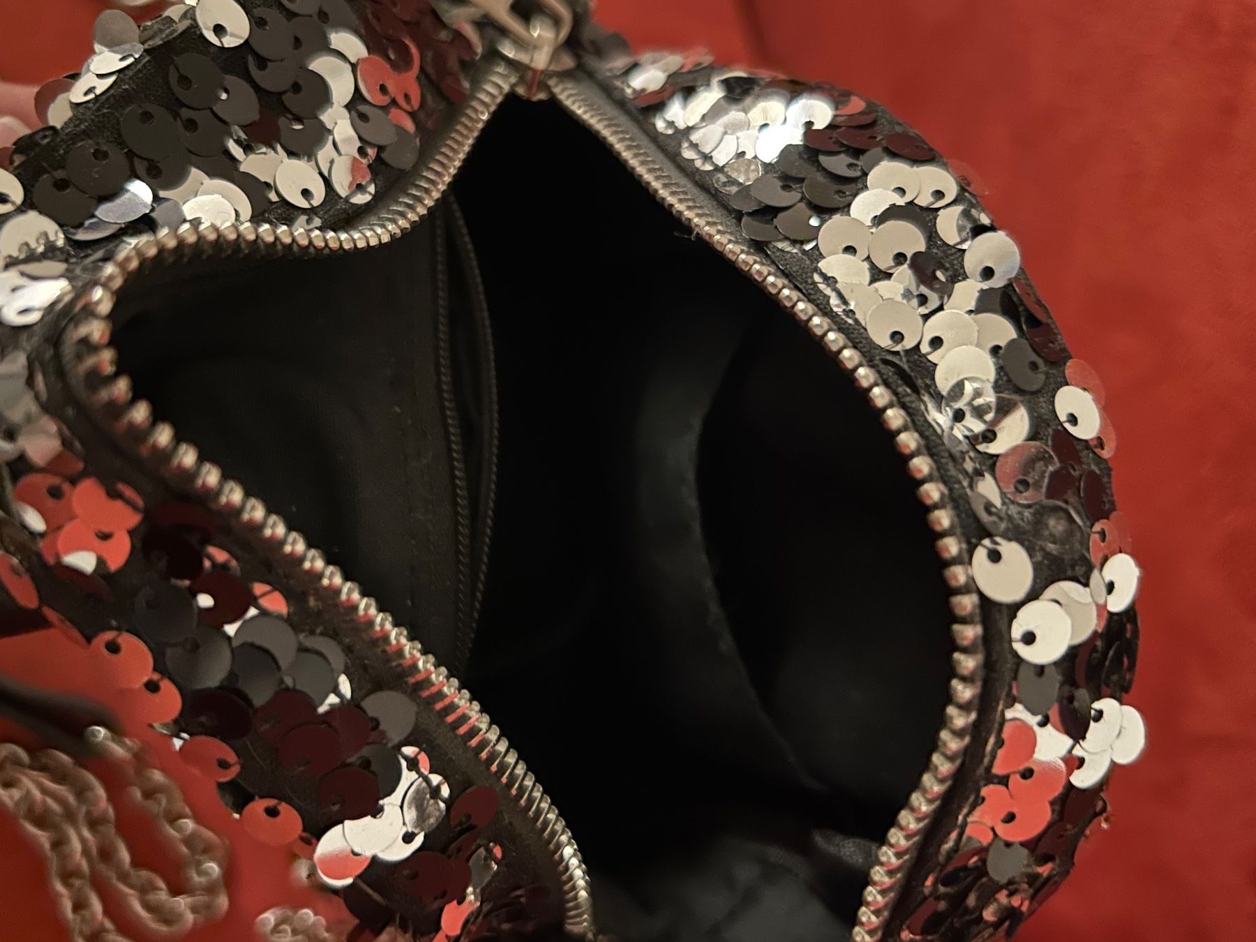 Kindertaschen: Mini Rucksack Pailletten schwarz/silber – Gebraucht aus Oberkulm von angela_05 2