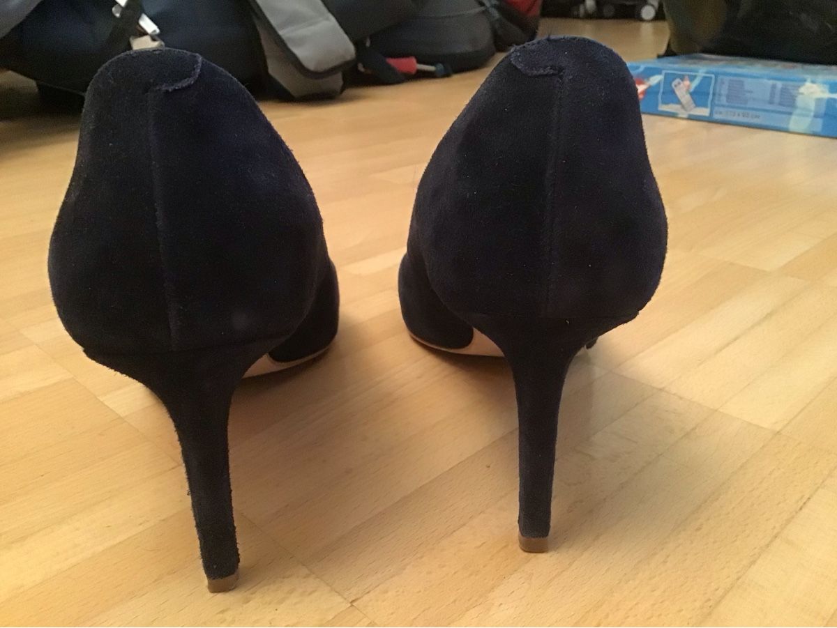 Damenschuhe: Pumps in Wildleder dunkelblau – Gebraucht aus Dübendorf von NissanCC 3