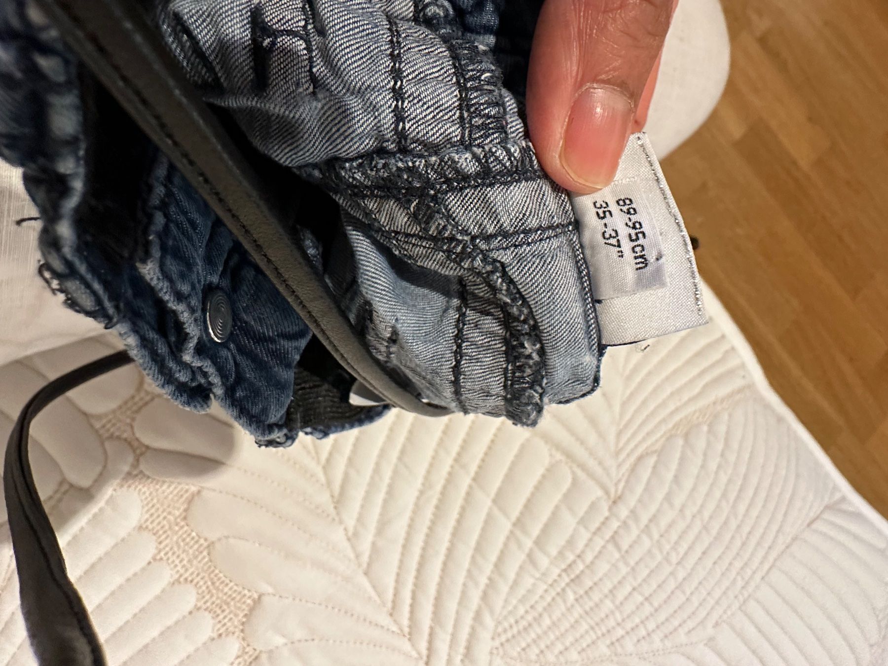 Dolce & Gabbana Pantaloni: D&G Baby jeans shorts-92 – Usato da Zürich venduto da Bybyana 4