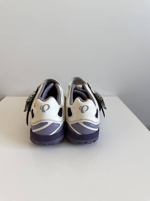 Pearl Izumi Damenschuhe: Peral iZum Veloschuhe gr 37 Damen – Neu (gemäss Beschreibung) aus Zürich von Altruisti 2
