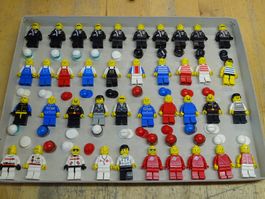 Lego 40 x Minifigs / Männchen / 1