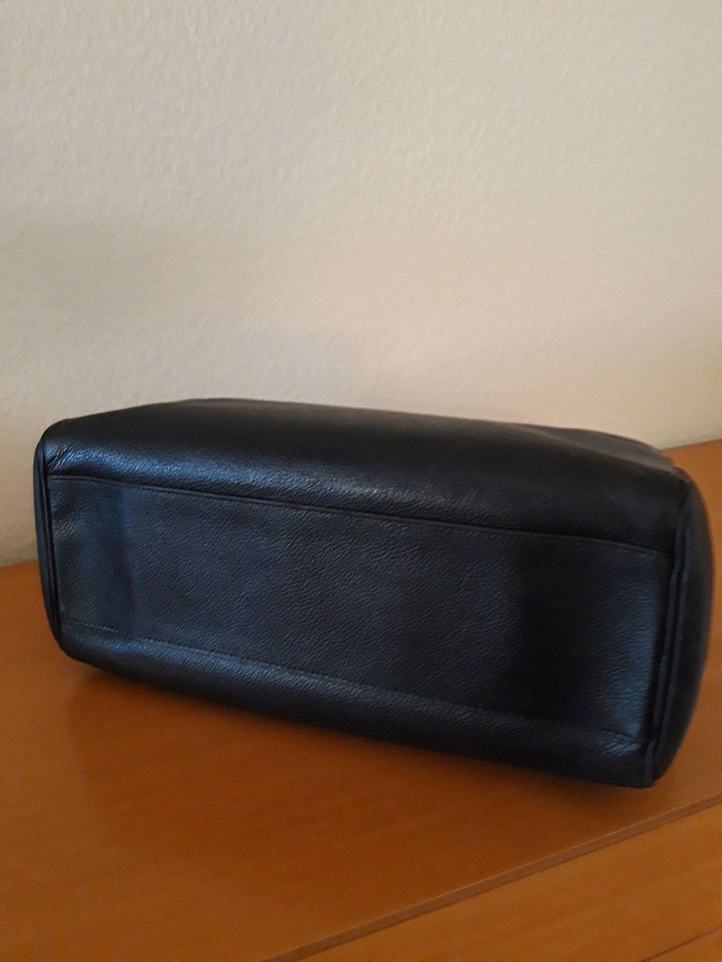 Saint Laurent Borse da donna: Yves Sant-Laurent Leder Tasche – Usato da Pfeffikon LU venduto da Tii001 4