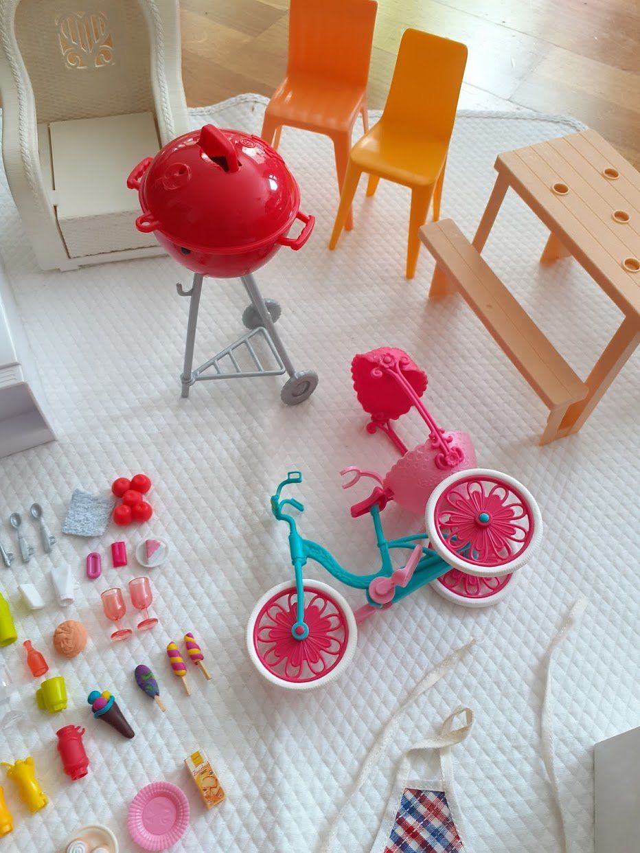 Puppen: Barbie Möbel – Gebraucht aus Dübendorf von Fip05 3