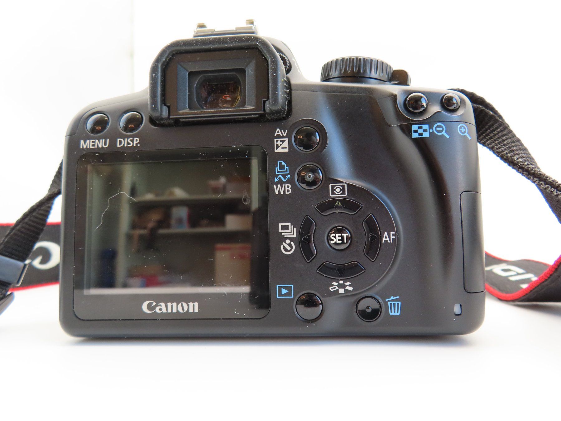 Canon Appareil photo: Canon EOS 1000D Set – D'occasion à Reinach BL par WBZ-Flohmarkt 4