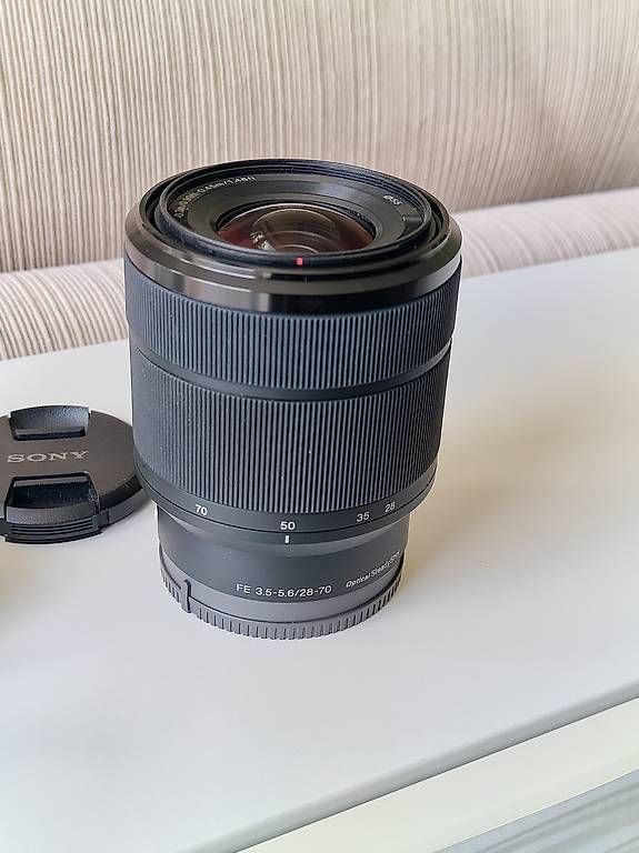 Sony Objectifs: Sony FE 28-70mm f3.5-5.6 – D'occasion à Binningen par ken_6zk5