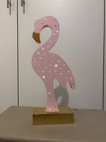 Flamant rose décoratif avec lumière