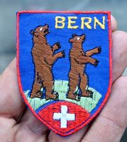 VINTAGE Badge BERN - ST. GALLER STICKEREI 2 Bären