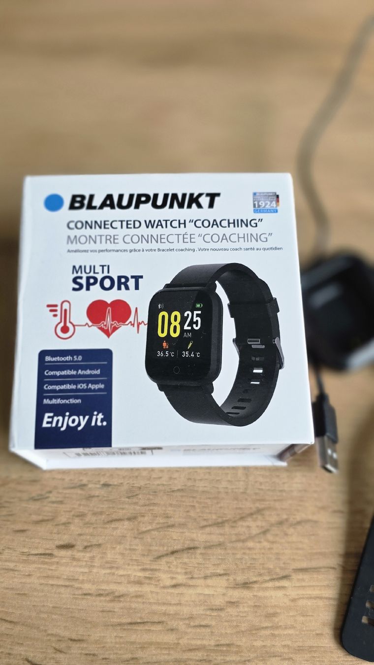 Blaupunkt Smartwatch: Blaupunkt Connected Watch "Coaching" Multi Sport GPS – Usato da Dicken venduto da anita-123