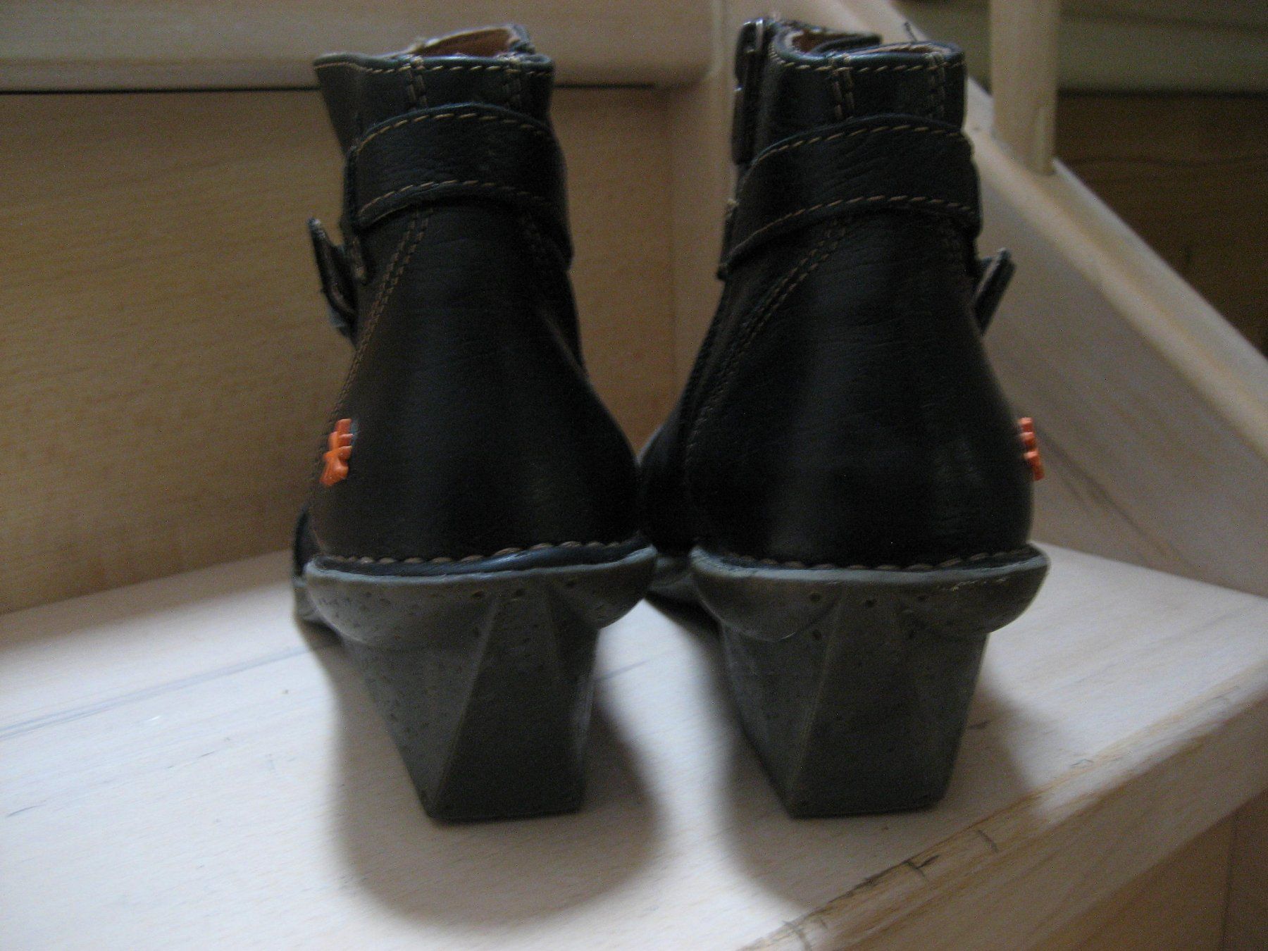 Art Scarpe da donna: Bottines ART grandeur 39 – Nuovo (secondo la descrizione) da Delémont venduto da marryb 4