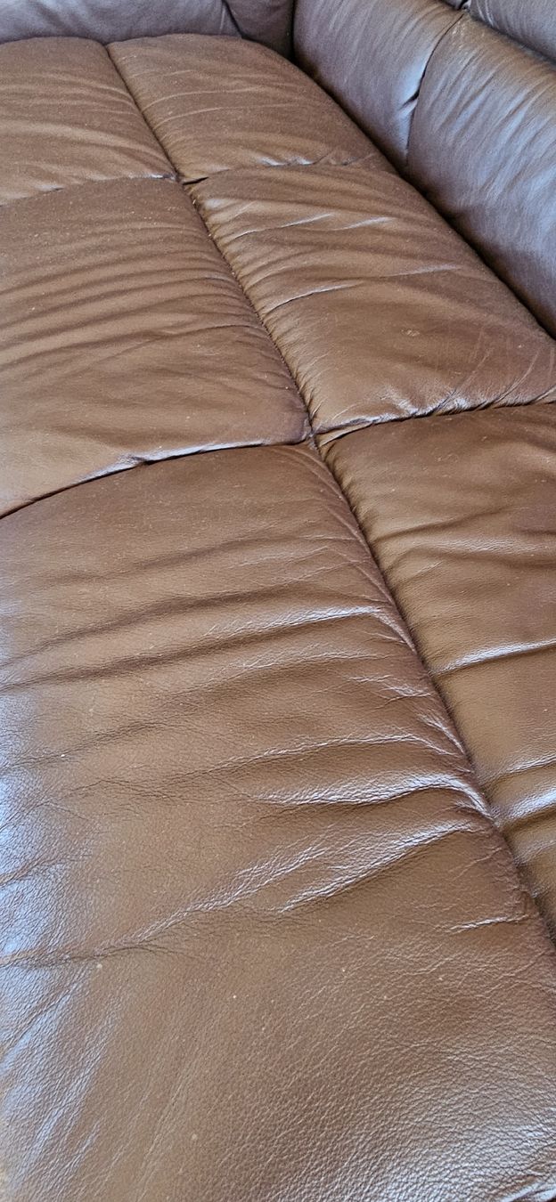 Divani: Ekornes Vintage Ledercouch Sofa – Usato da Belp venduto da Ginus85 1
