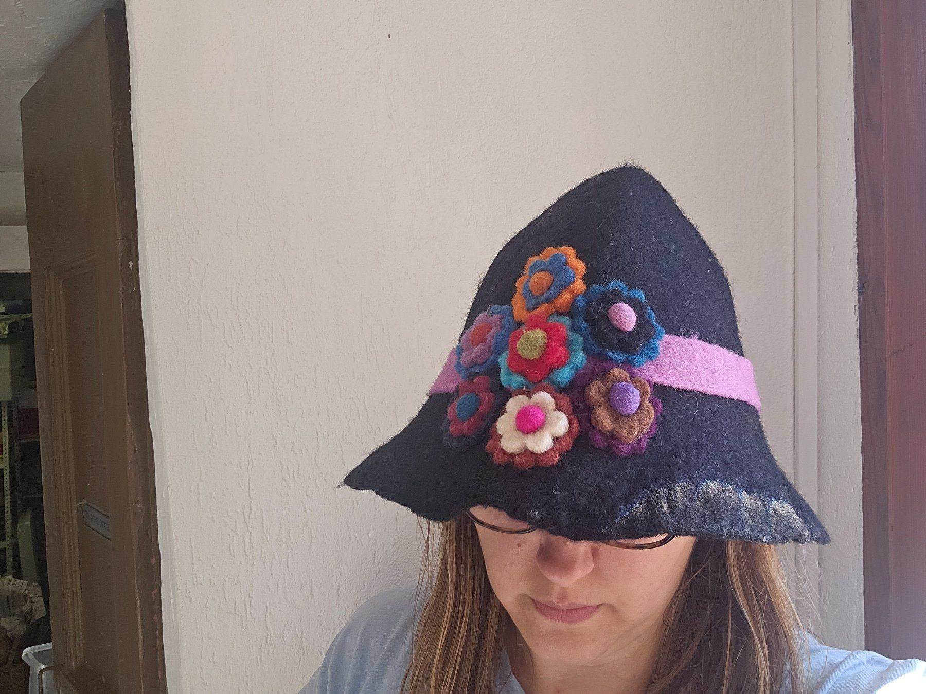 Copricapi, berretti & cappellini: Cappello realizzato in lana cotta – Usato da Melano venduto da H-Sara 3