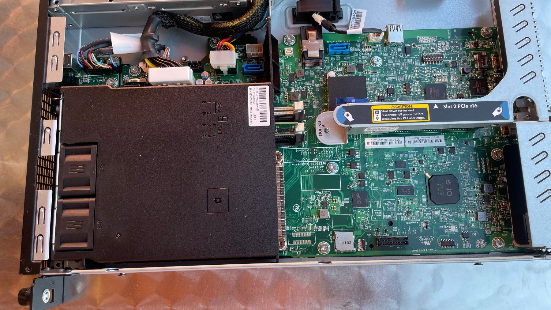 Hewlett Packard Server: HP ProLiant DL20 Gen9 Server - NEU! - Intern Server 3 – Nuovo (secondo la descrizione) da Glattfelden venduto da cybermaxx 7
