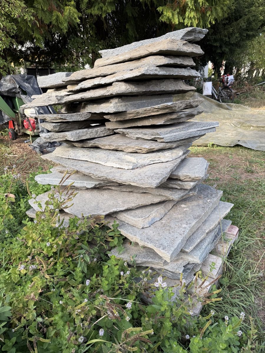 Pietre & tegole: Granitplatten Naturform – Usato da Staufen venduto da hausi0301 4