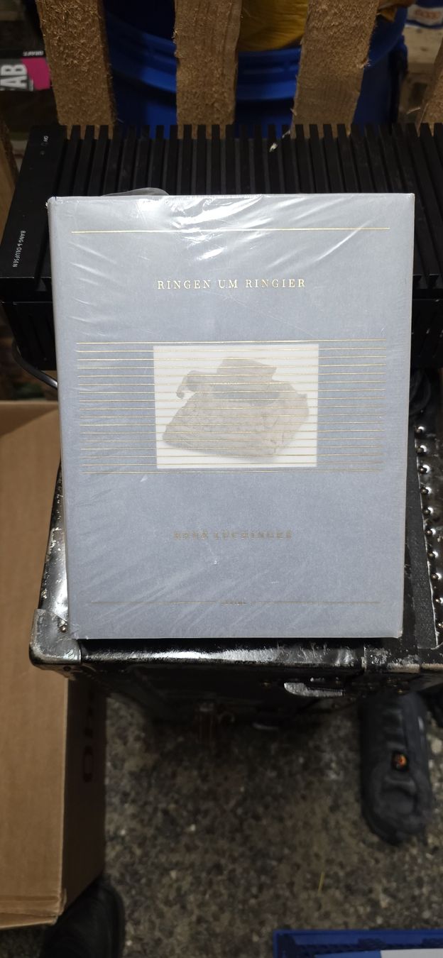 Libri: Buch "Ringen um Ringier" von Roger Dirren  – Nuovo (secondo la descrizione) da Moosseedorf venduto da fer_2h2m
