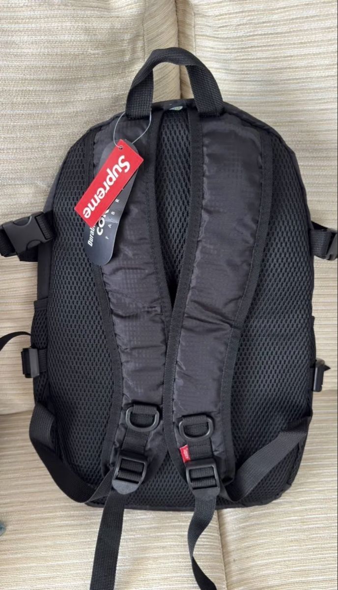 Supreme Zaini: Supreme Backpack FW18 – Nuovo (secondo la descrizione) da Rothrist venduto da gio_t89b 2