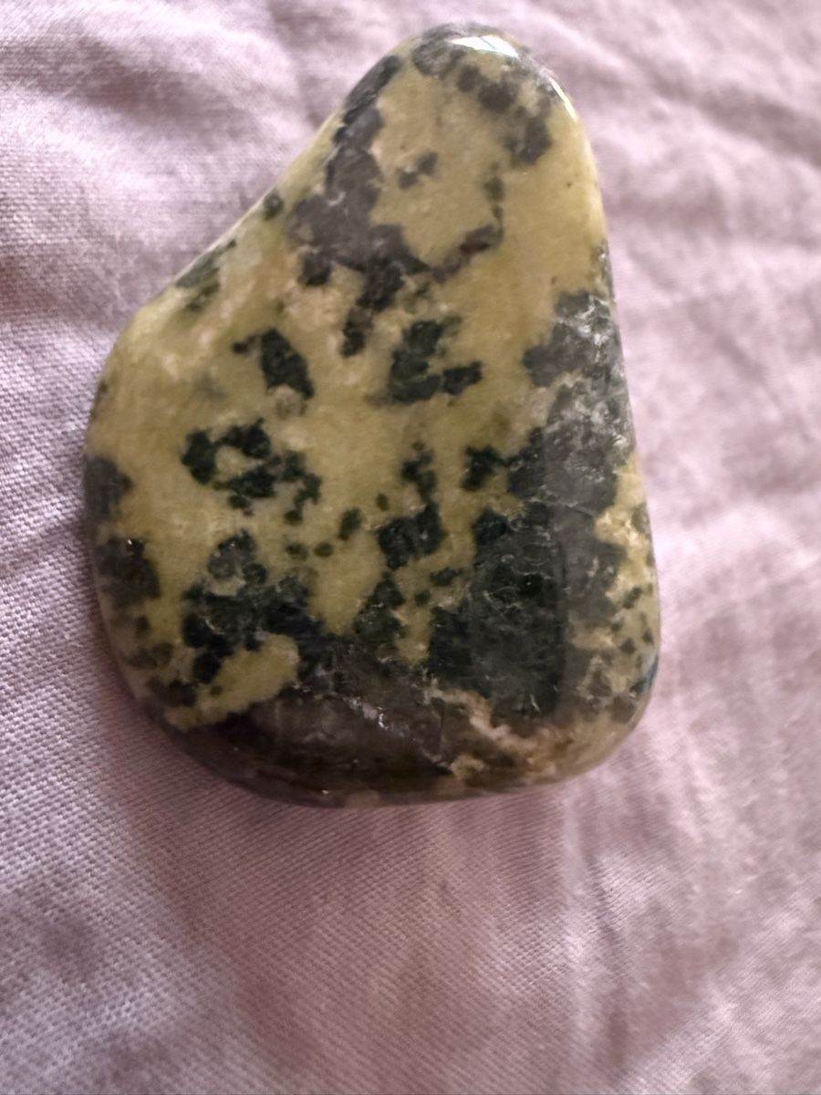Mineralien & Heilsteine: Jade nefrite – Gebraucht aus Oberhof von RealStone 5