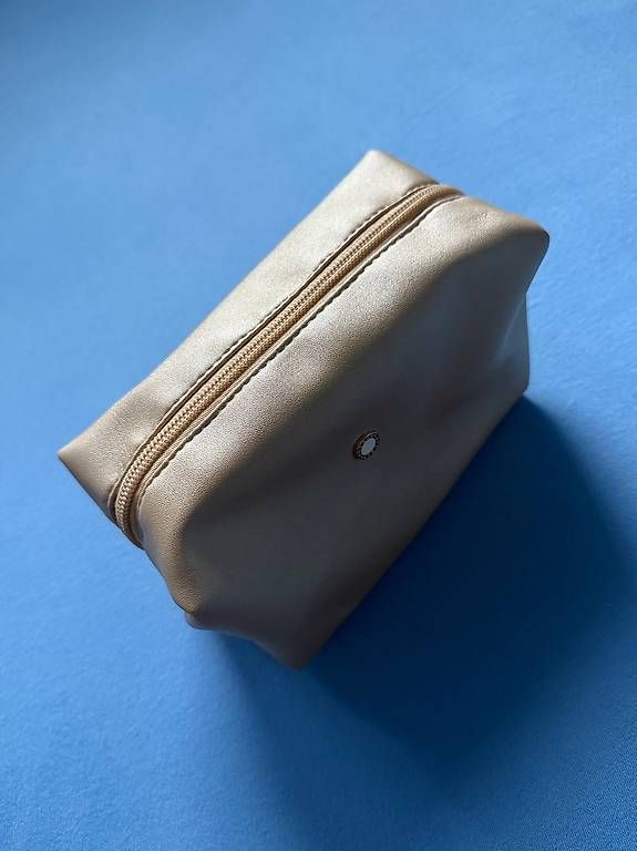 Custodie per cosmetici: Bvlgari Necessaire gold – Usato da Altendorf venduto da Ga04 1