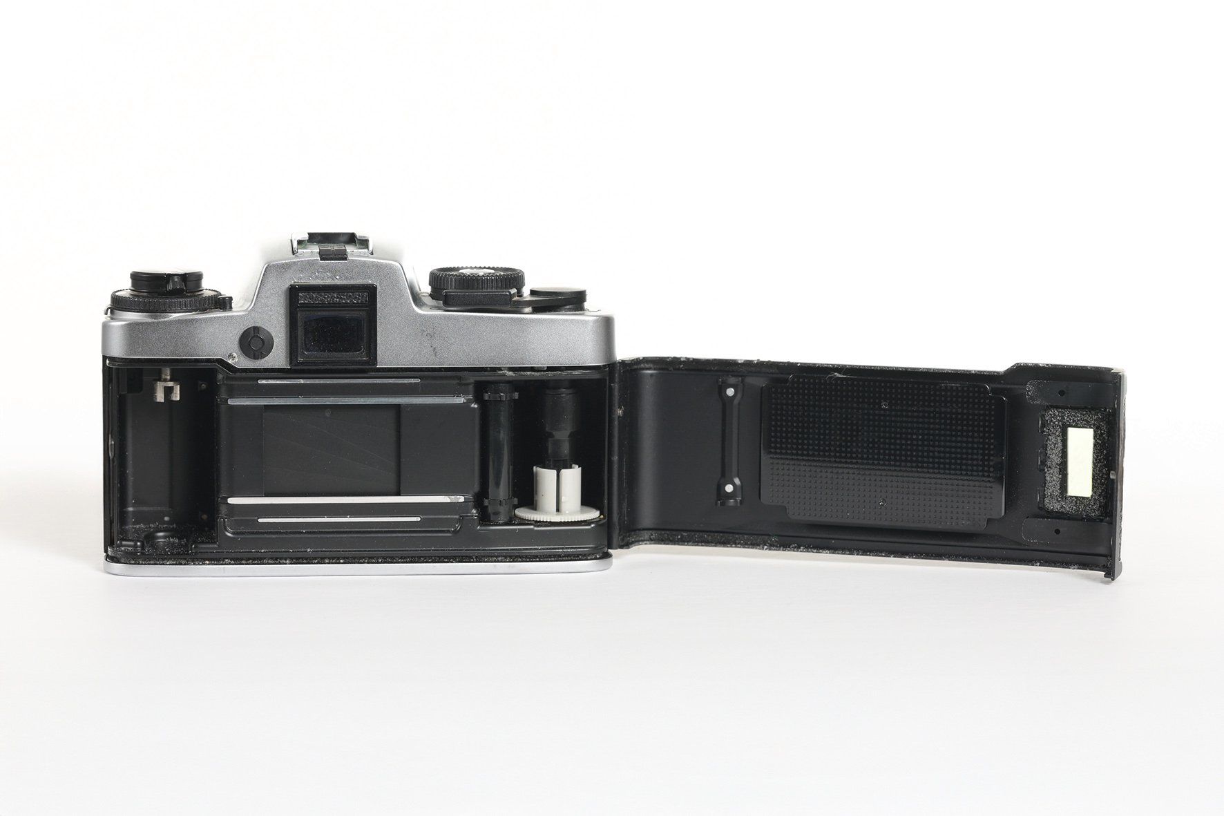 Leica Fotocamera: Leica R4 – Usato da Wädenswil venduto da tevyag 4