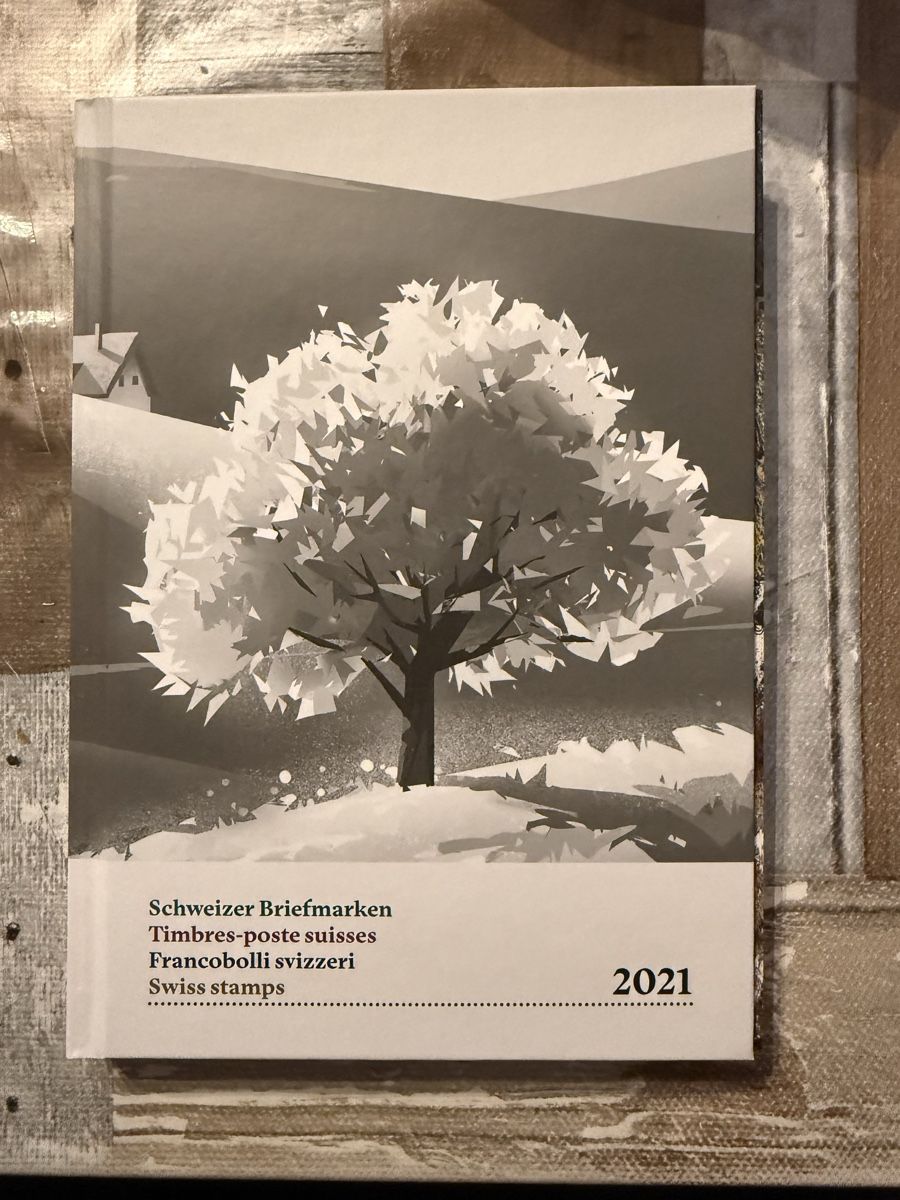Libri: Livre timbre annuelle de poste suisse 2021 – Nuovo (secondo la descrizione) da Morges venduto da jul_7rz7