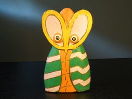 Abstrakte Eule aus Balsaholz