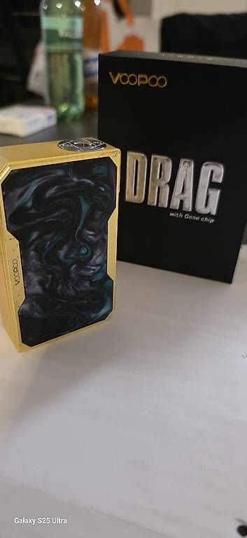 Altri Prodotti per fumatori: Voopoo Drag Mod Gold Edition+ Gold Kopf – Usato da Holziken venduto da Simi.zimmer 3