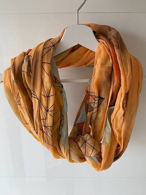 Foulards, Tücher & Schals: Schals, Halstücher, Damen IV – Gebraucht aus Zürich von nad_7gzh 2