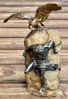 antike Figurengruppe Prometheus mit Adler