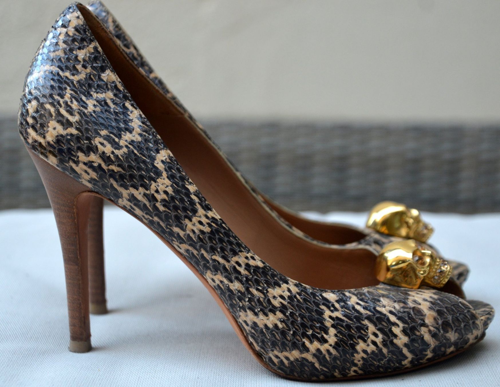 Alexander Mcqueen Scarpe da donna: Alexander McQueen Pumps .38,5 – Usato da Collonges venduto da arashee 4