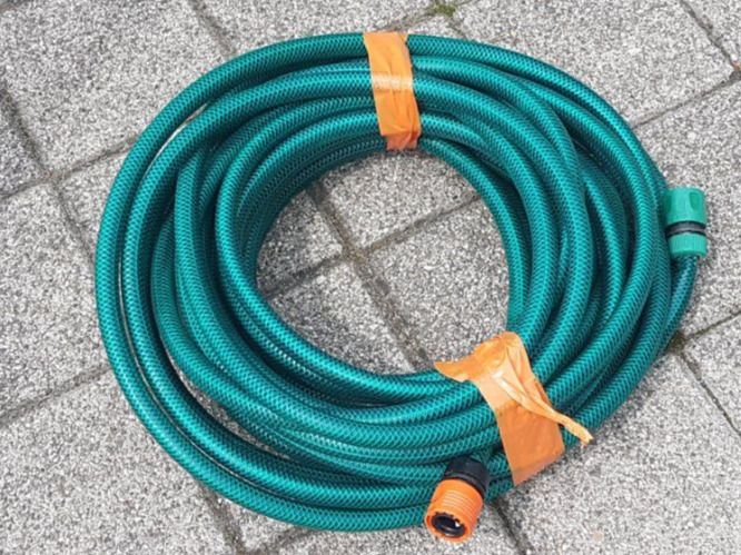 Gartenschlauch mit kuplung 19m Durchmesser 20/13mm Kaufen auf Ricardo